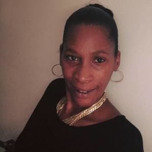 Meet your Posher, Janine